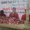 Ridwan Pimpin Kader Mengikuti Tahlil dan Doa DPC PDI Perjuangan Kabupaten Rembang di Makam RA Kartini